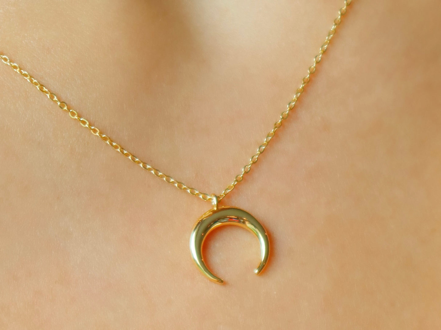 Luna Necklace